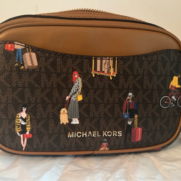 Michael Kors Camera belt bag crossbody - Picture 4 of 14